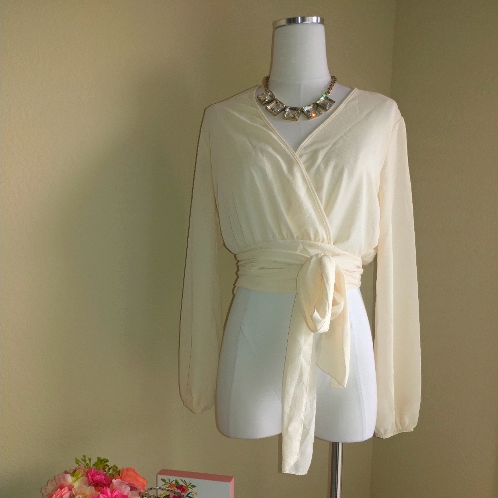 Fashion Nova, Off White Top, Small